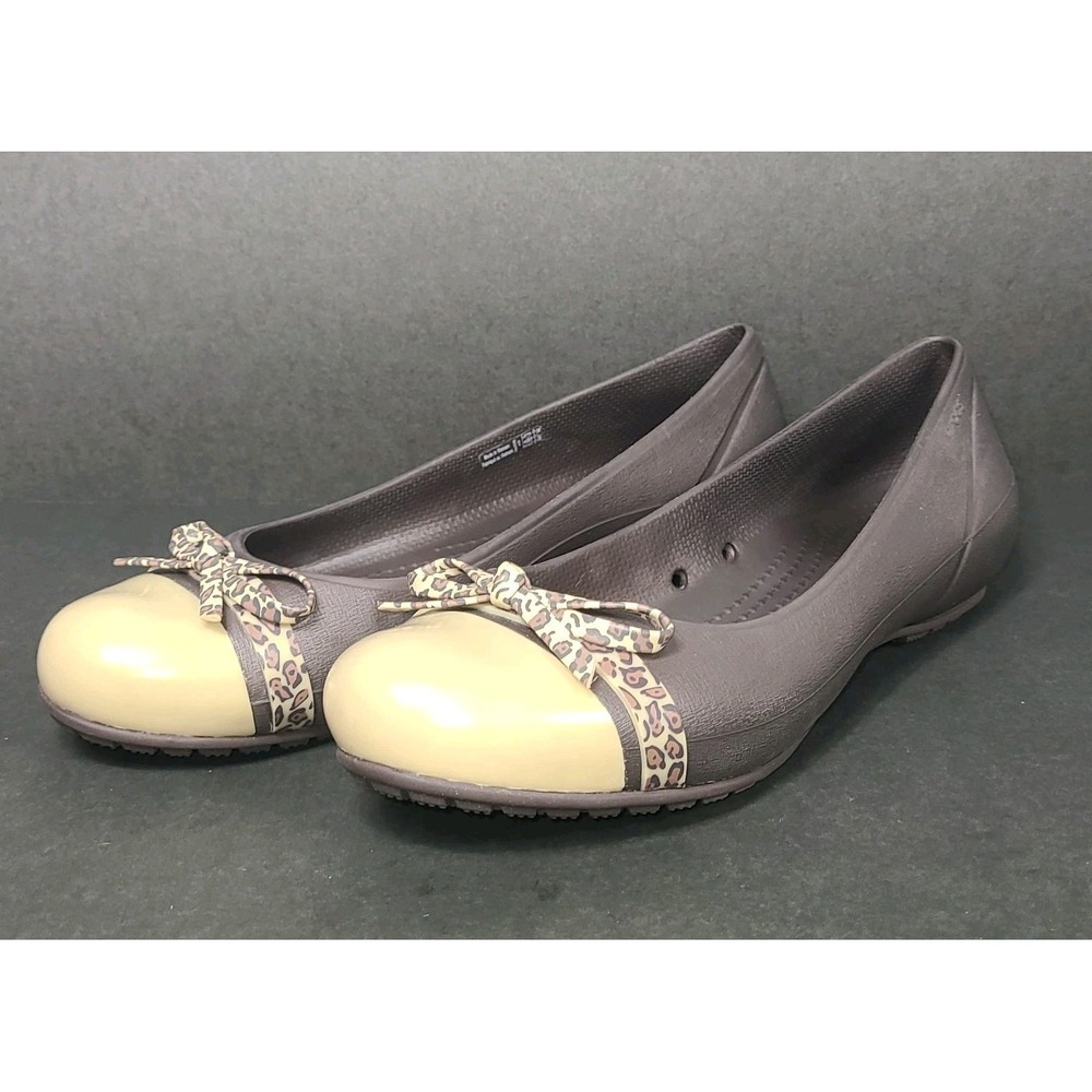 Crocs Cap Toe Ballet Flats Brown Leopard Bow Womens Size 10 Comfort Shoes